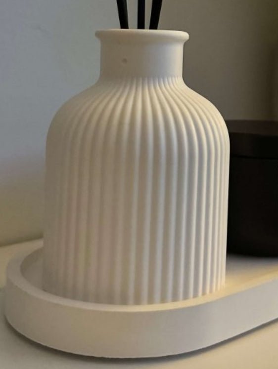 Decor Vase with reed sticks Candle & Tray Gift Set | Luxury Gifts - Designs by Inaya