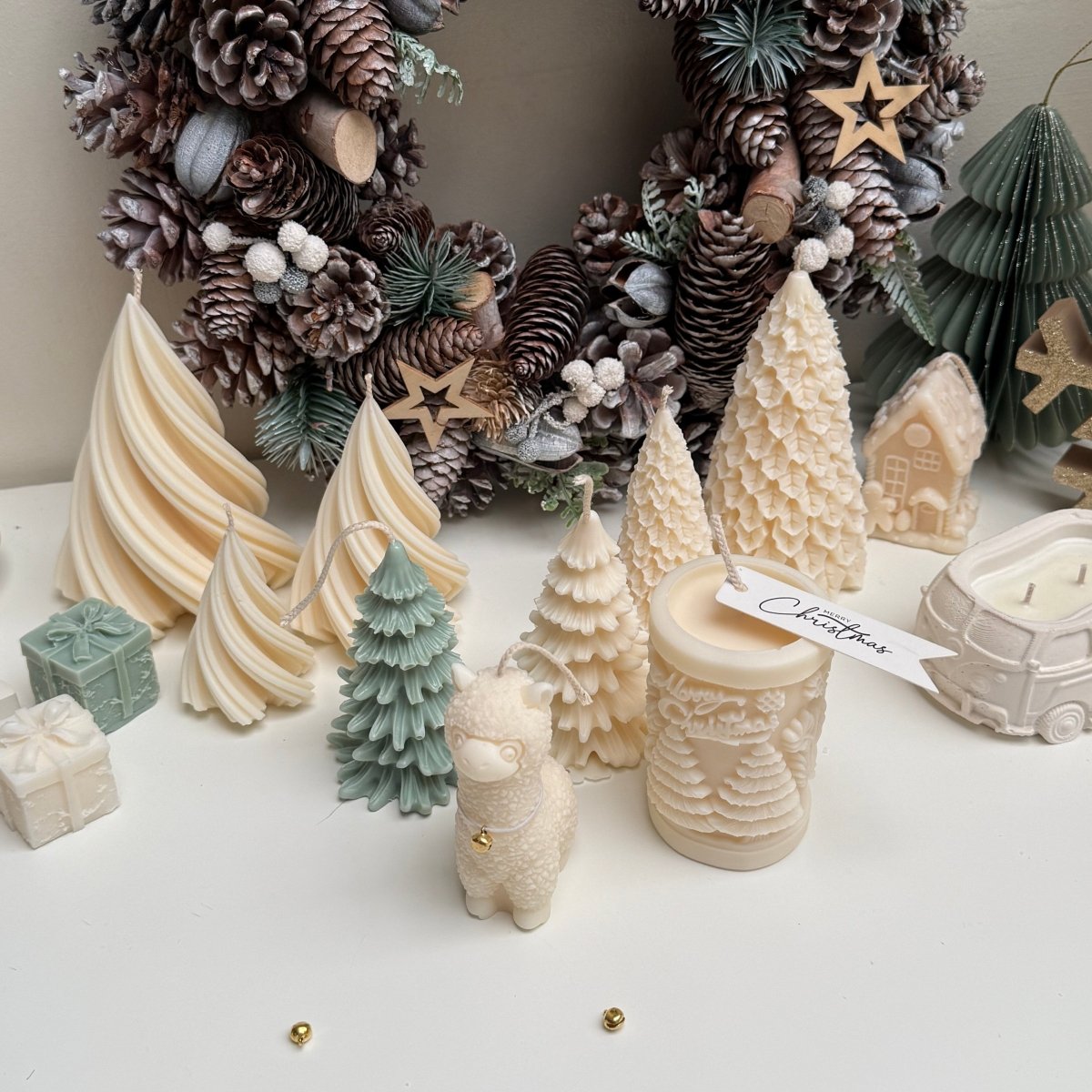 Festive Merry Christmas Soy Wax Candle - Designs by Inaya