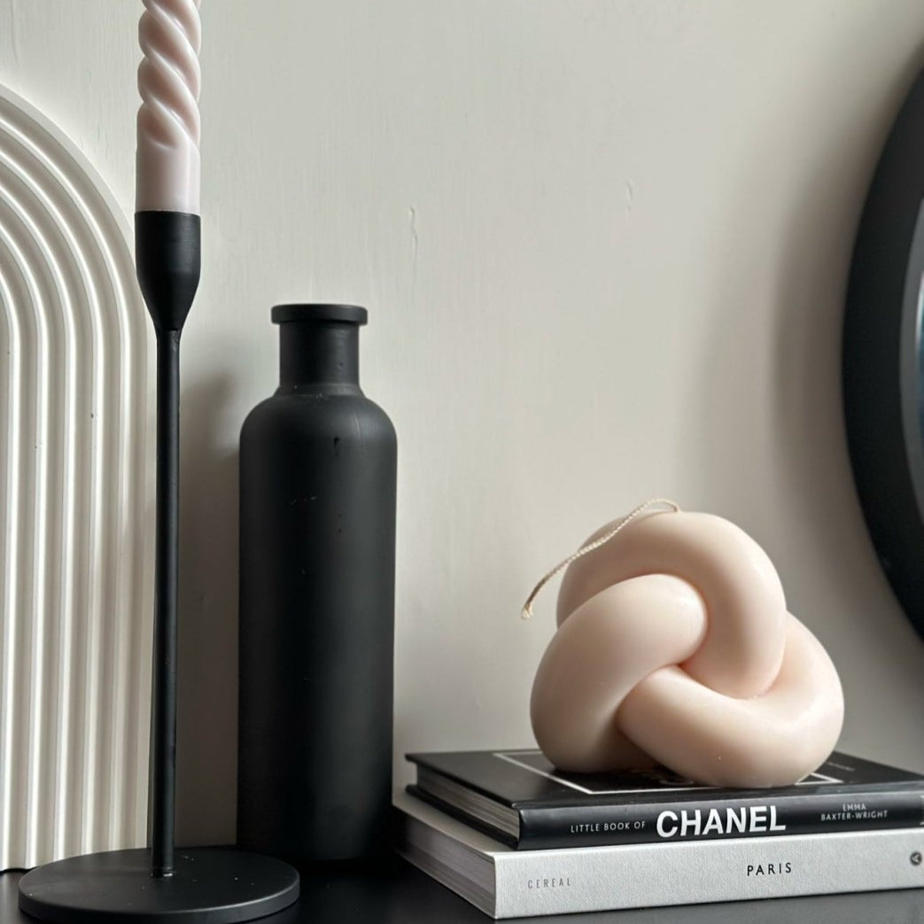 Forget me knot Candle - Designs by Inaya