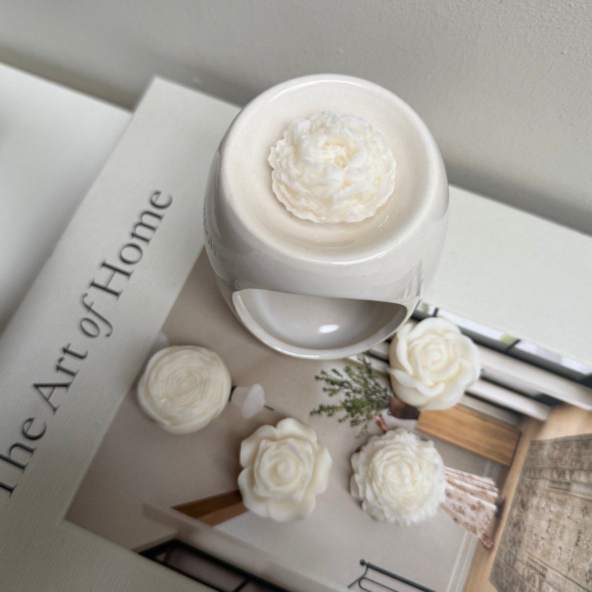 Mini Wax Burner & Flower Melts Gift Set - Designs by Inaya