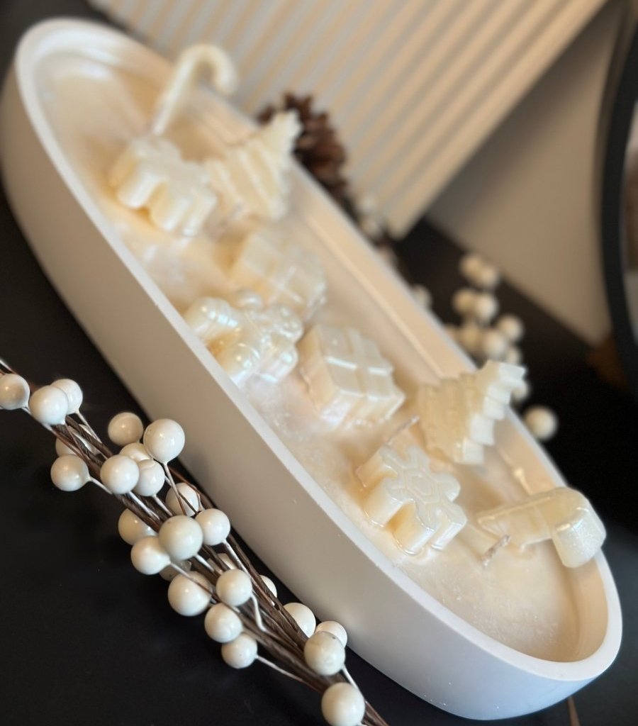 Winter Wonderland Oval Christmas Candle - Designs by Inaya