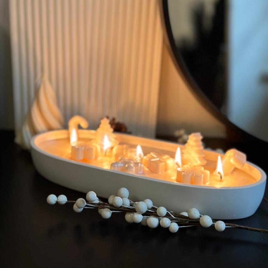 Winter Wonderland Oval Christmas Candle - Designs by Inaya