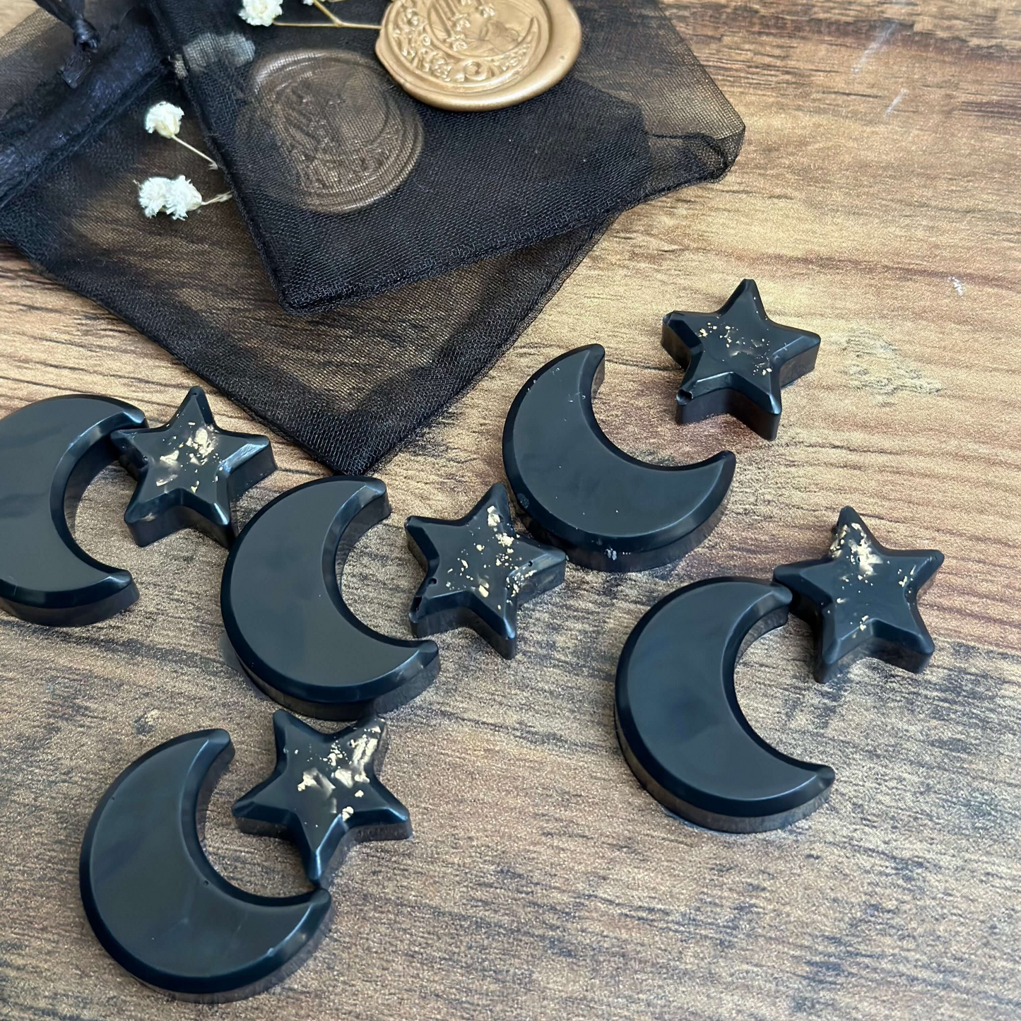 Noor Collection Moon & Star Wax Melts | Oud | Ramadan | Eid - Designs by Inaya