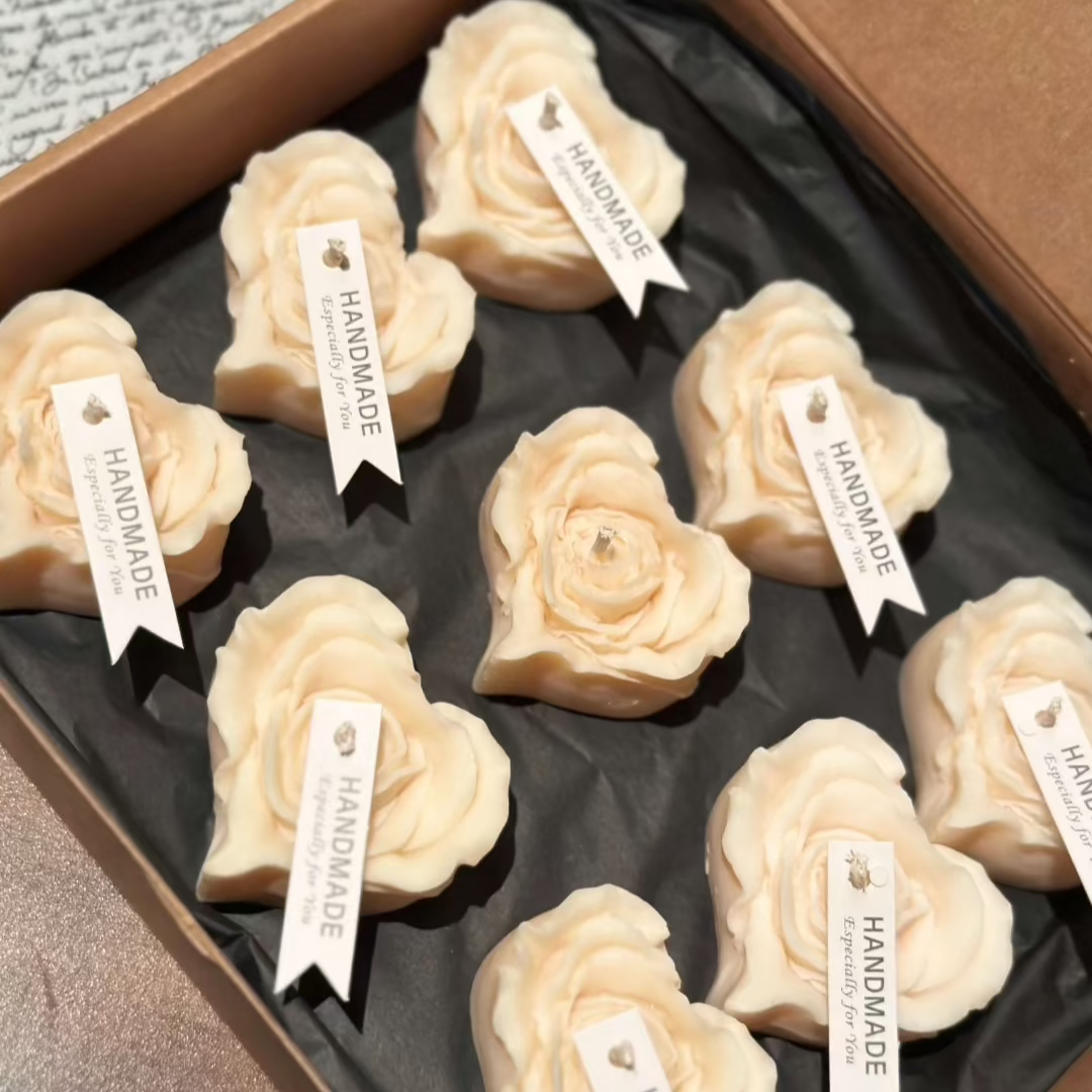 Luxury Rose Hearts Gift Bundle | Luxury Gifts - Designs by Inaya