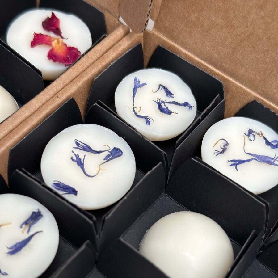 9 Botanical Soy Wax Melt Domes - Designs by Inaya