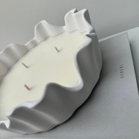 ALORA  Scented Container Candle Contemporary Decor