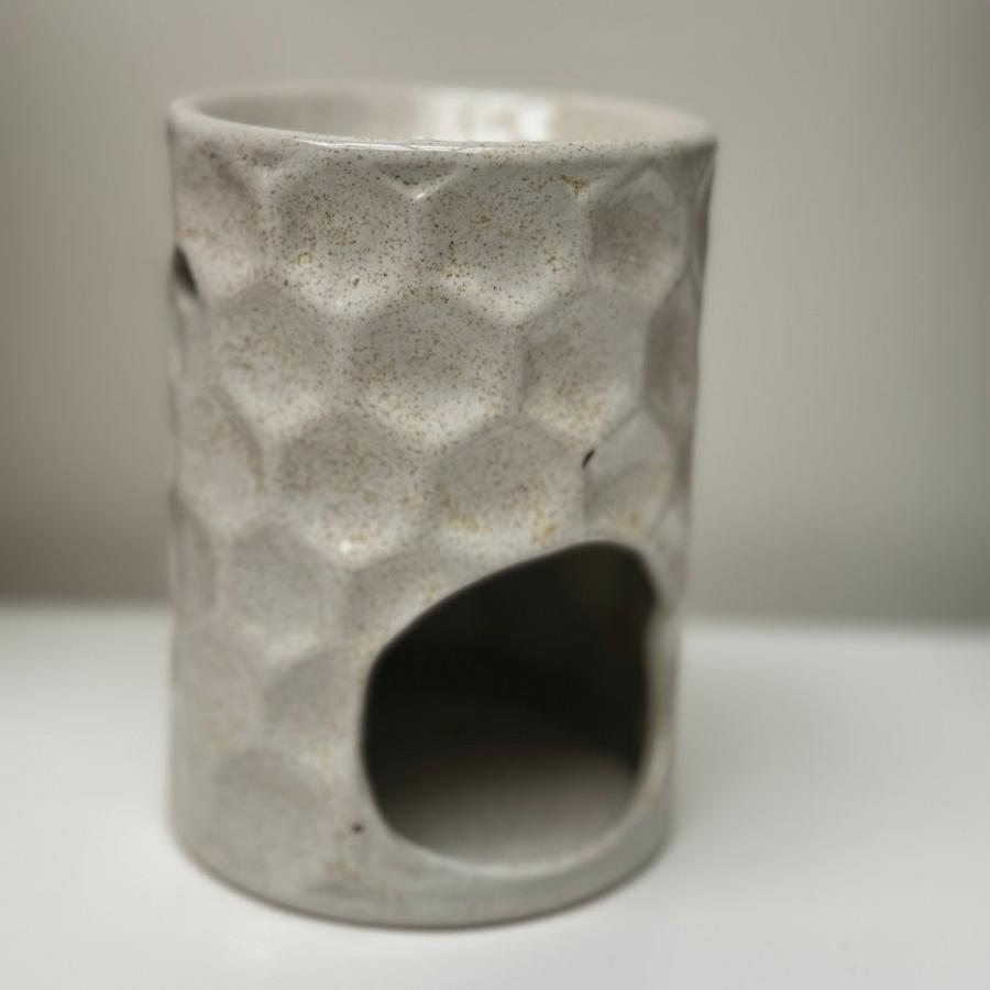 Ceramic Honeycomb Wax burner | Home Fragrance | Room Decor Ornaments - Designs by Inaya