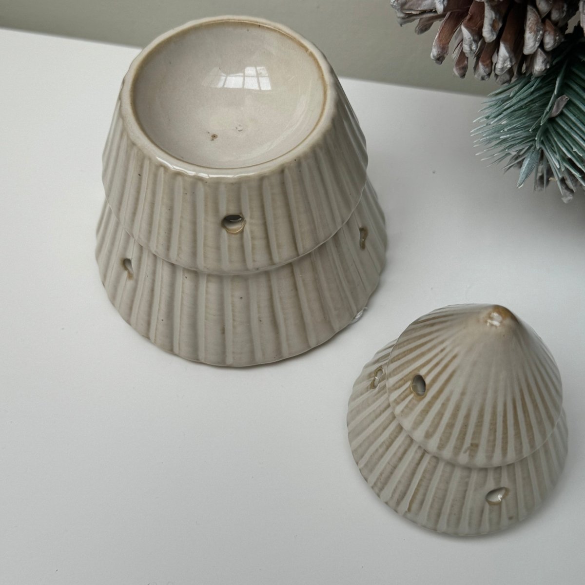 Christmas Tree Ceramic Wax Burner Home Decor | Ornaments | Decoration - Designs by Inaya