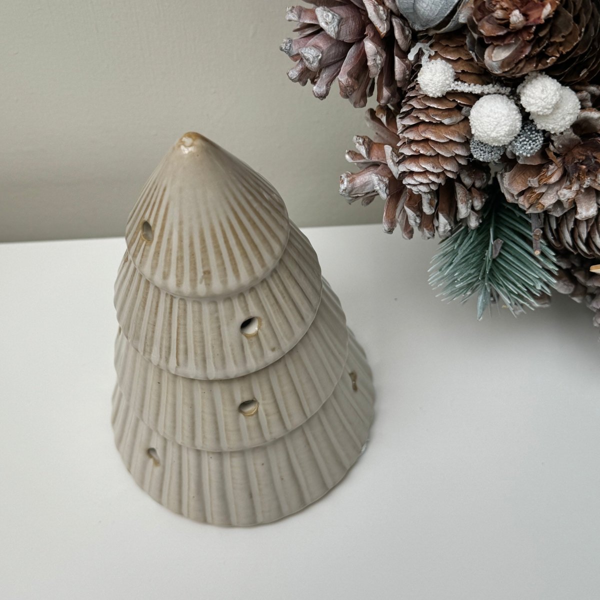Christmas Tree Ceramic Wax Burner Home Decor | Ornaments | Decoration - Designs by Inaya