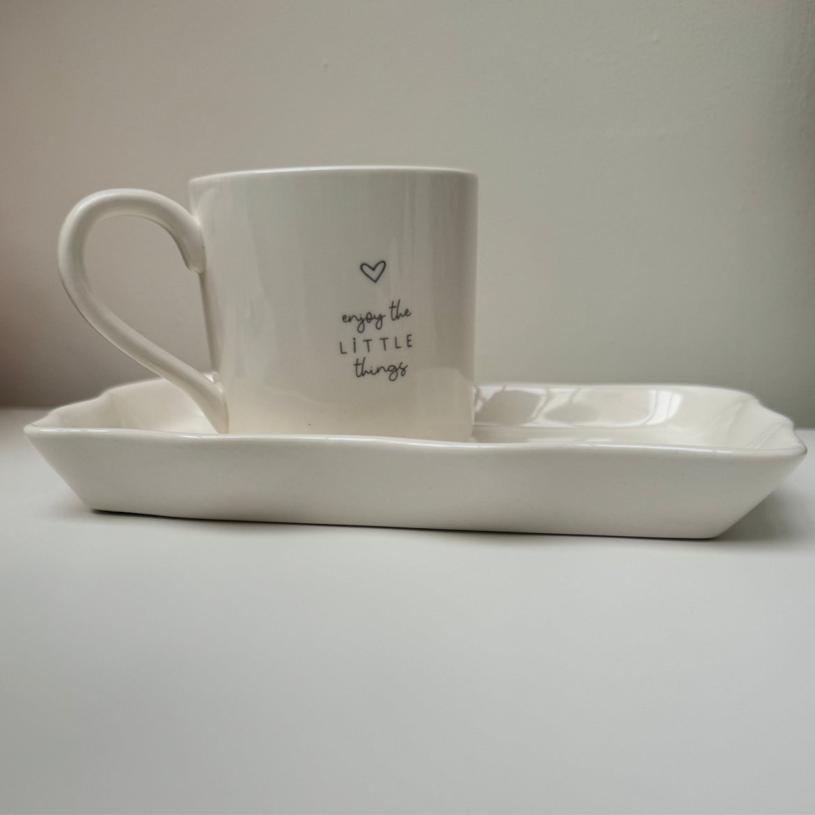 Enjoy the little things Mug & Tray Set | Coffee Cup | Drinkware | Luxury Gifts Ceramic Tumbler - Designs by Inaya