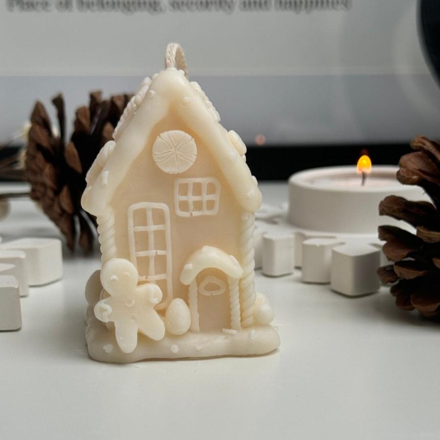 Gingerbread house Soy Wax Scented Candle | Christmas Home Decoration - Designs by Inaya