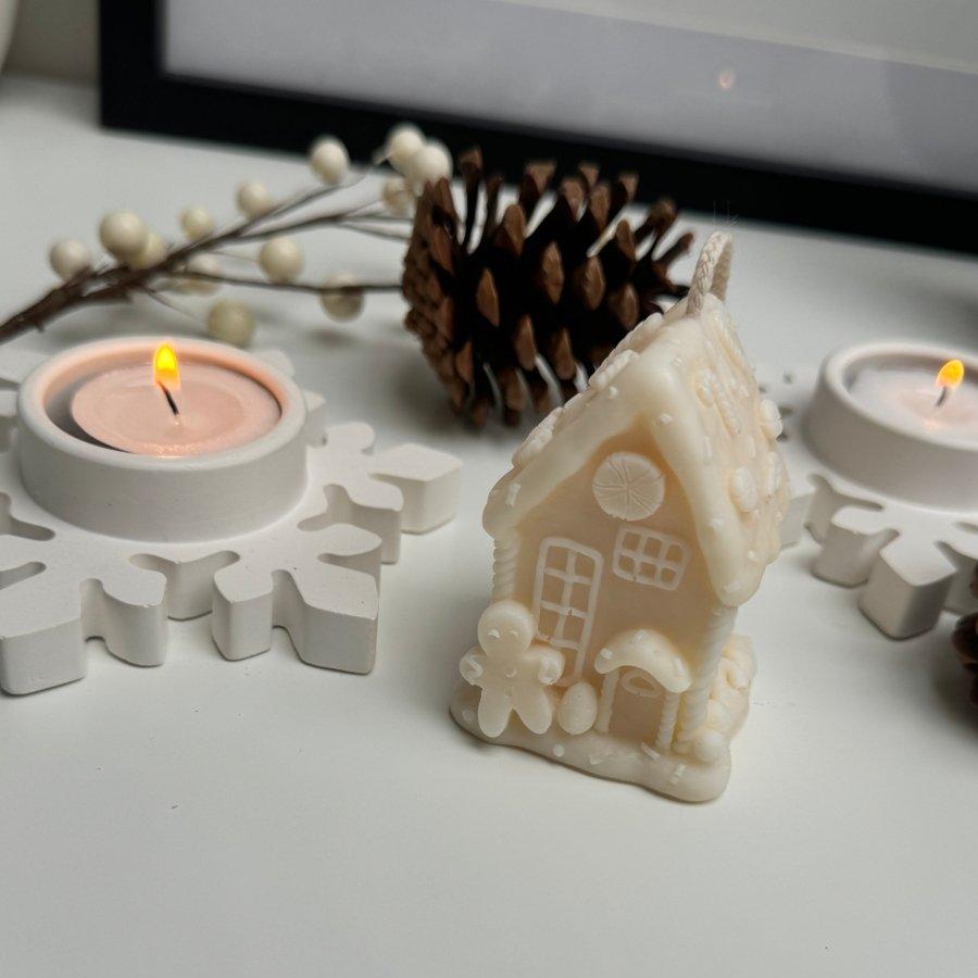 Gingerbread house Soy Wax Scented Candle | Christmas Home Decoration - Designs by Inaya