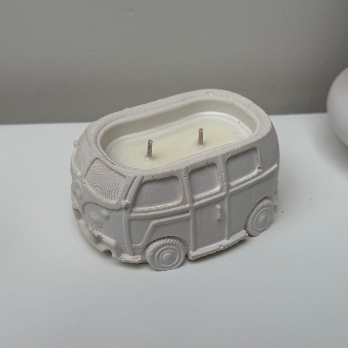 Handcrafted Stone Christmas Camper Van Scented Container Candle - Designs by Inaya