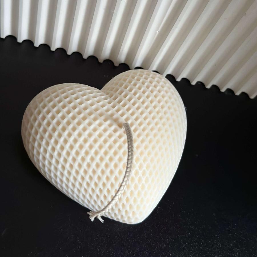 Heart Sculpture Candle - Designs by Inaya