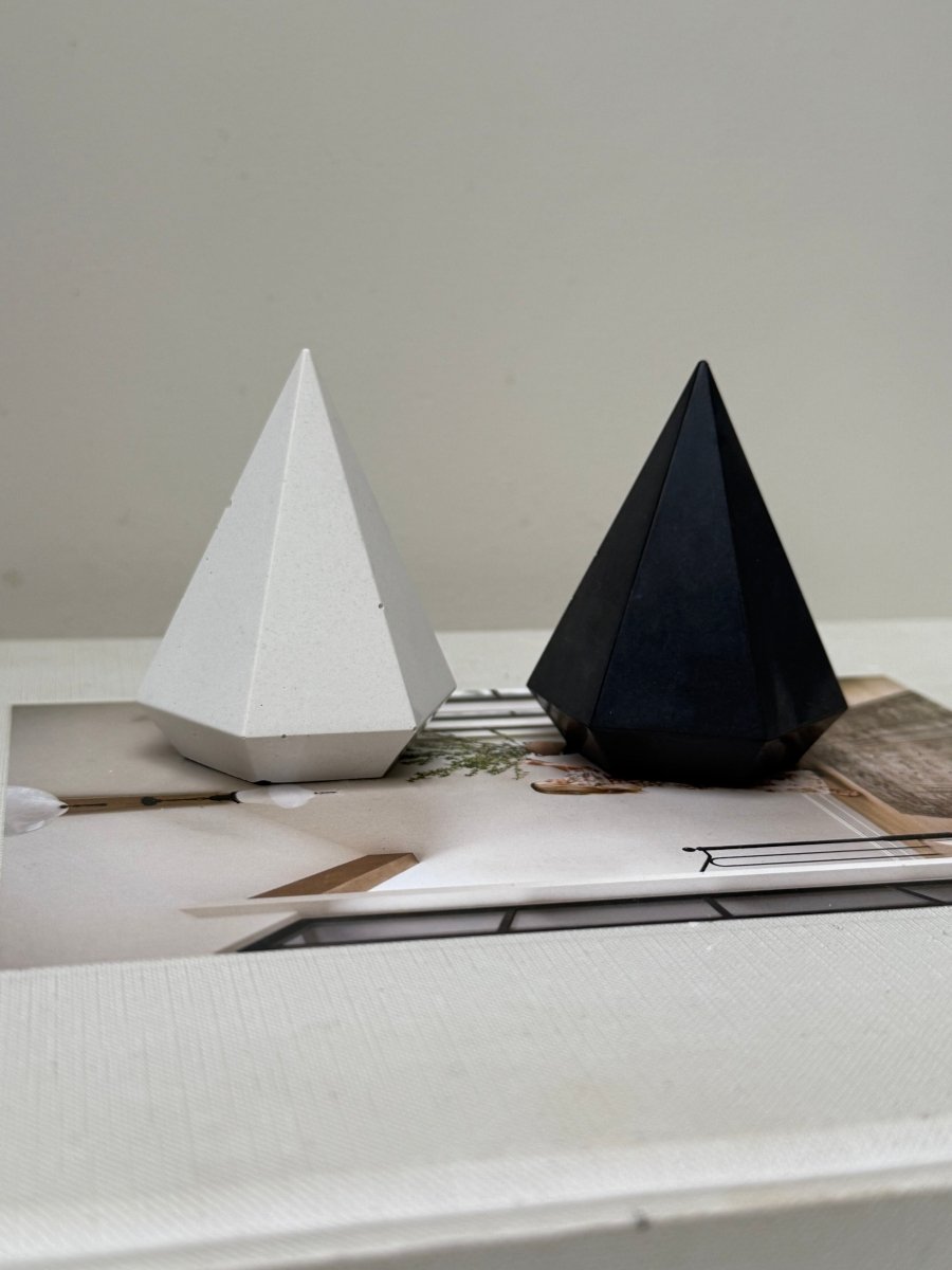 Hex Pyramid Stone Ring Stand