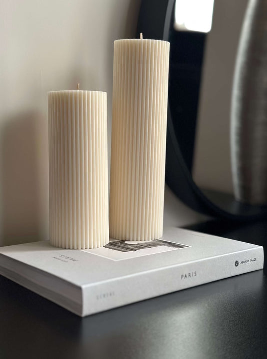 Medium and large ribbed Pillar candle set natural cream colour