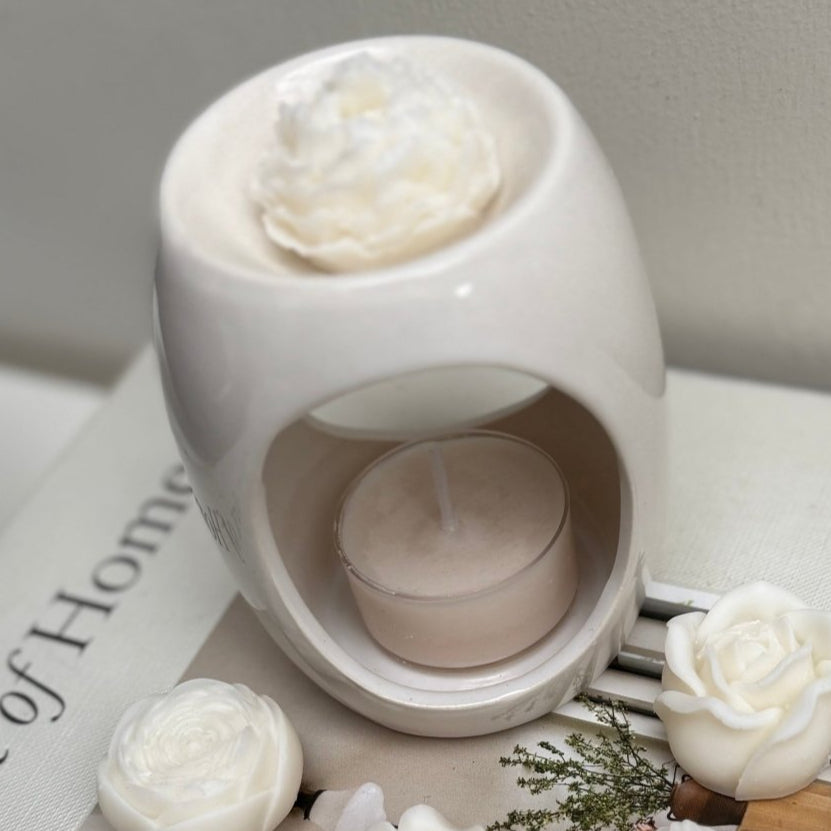 Wax melt burner gift set UK mini ceramic burner with flower soy wax melts - Designs by Inaya