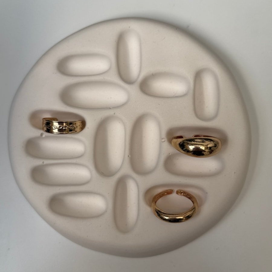 Minimalist Stone Ring Holder - Designs by Inaya