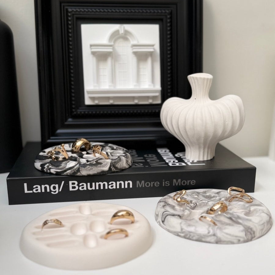 Minimalist Stone Ring Holder - Designs by Inaya