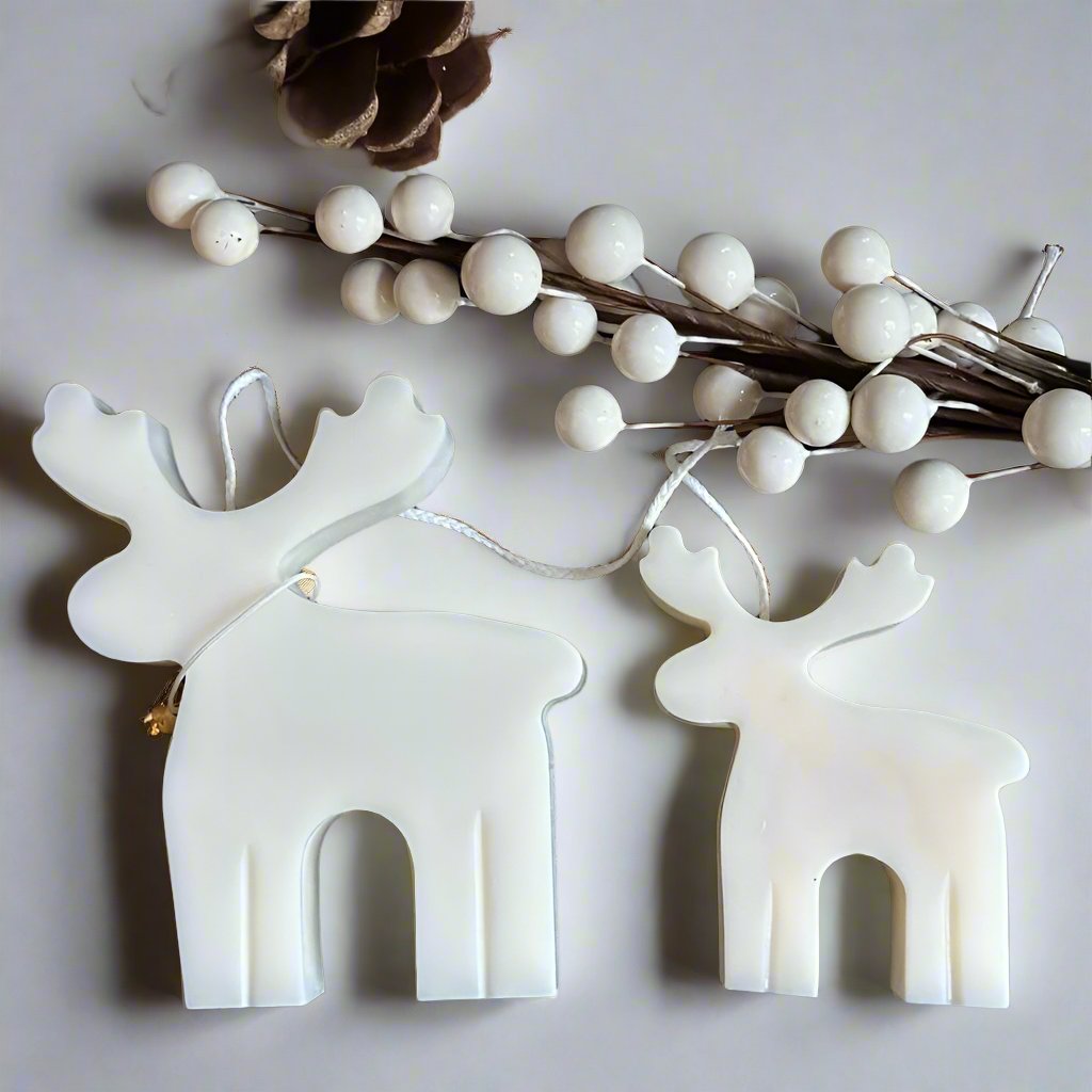 Reindeer Soy Wax Scented Candle Gift set Christmas Decoration - Designs by Inaya