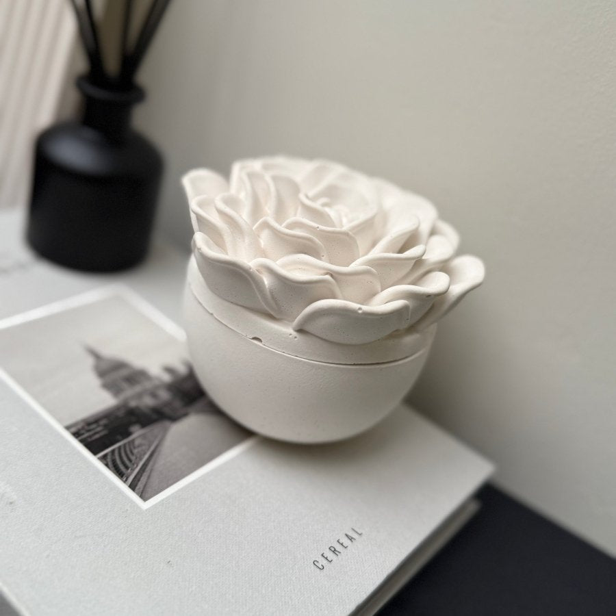 ROSE Container Candle with Lid - Designs by Inaya