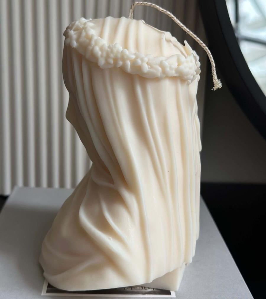 Vailed Lady - Designs by Inaya