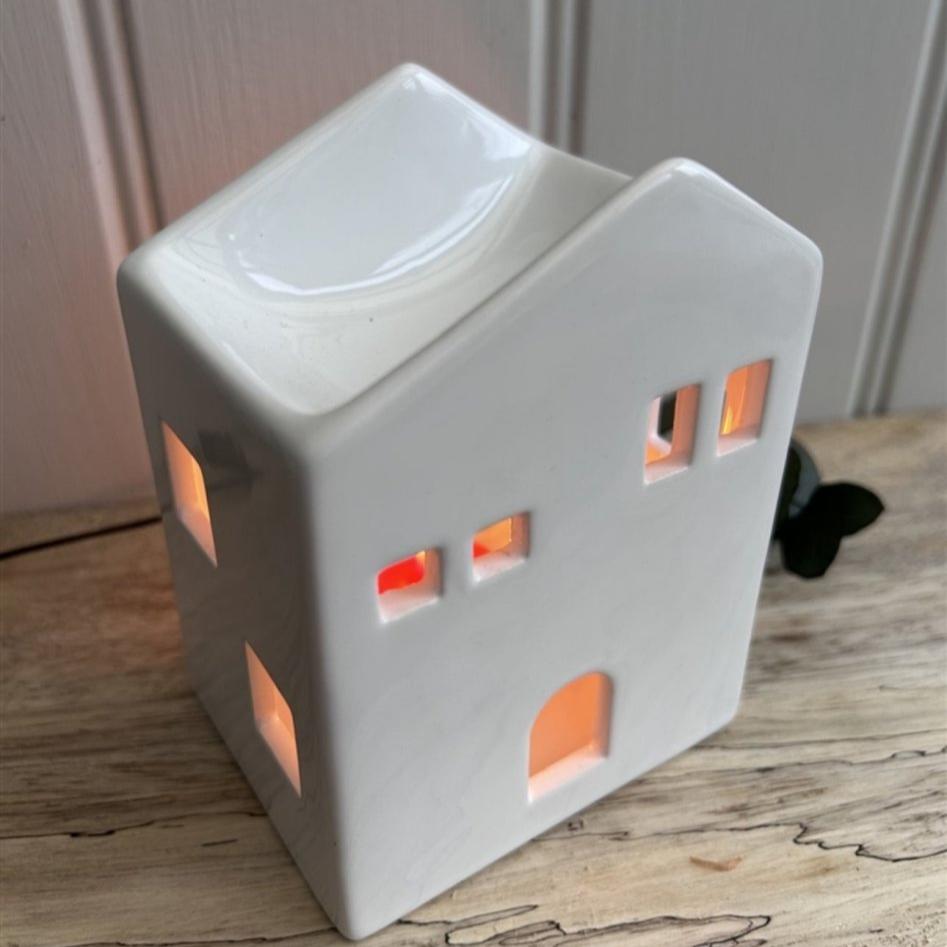 White House Wax Melter / Oil Burner - Perfect for Home Decor - Ceramic - Designs by Inaya