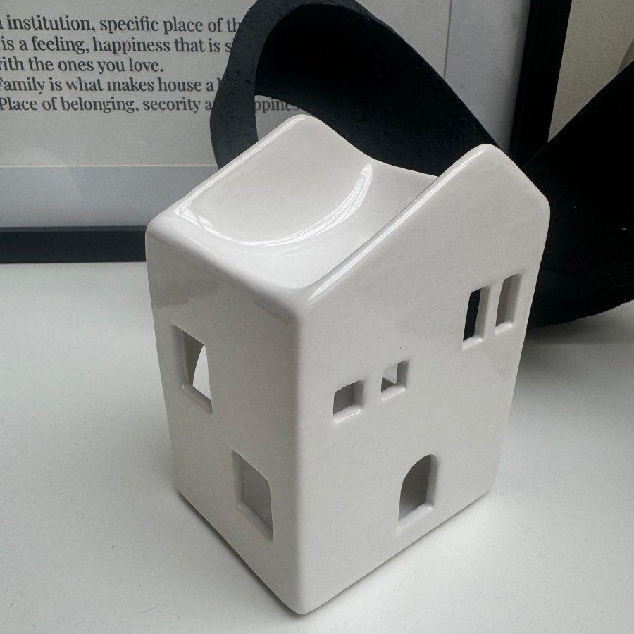 White House Wax Melter / Oil Burner - Perfect for Home Decor - Ceramic - Designs by Inaya